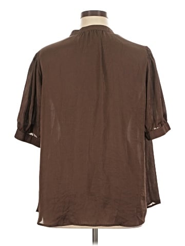 Pleione Short Sleeve Blouse (view 2)