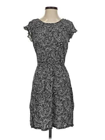Old Navy Casual Dress (view 1)