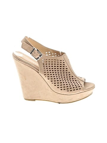 Chinese Laundry Wedges (view 1)
