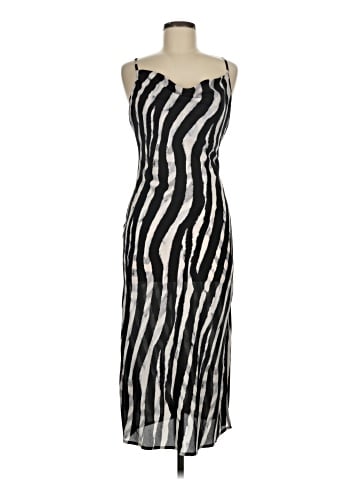 Veronica M. Casual Dress (view 1)