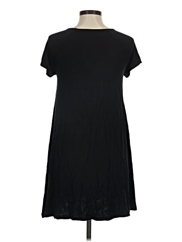 Old Navy Casual Dress (view 2)