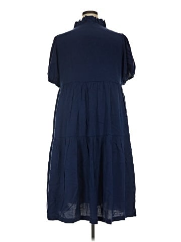 Crown & Ivy Casual Dress (view 2)