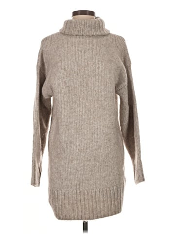 H&M Turtleneck Sweater (view 1)