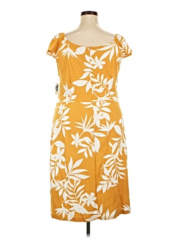 Old Navy Casual Dress (view 2)