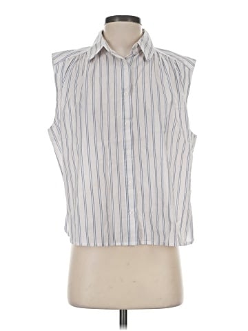 Levi's Sleeveless Button-Down Shirt (view 1)