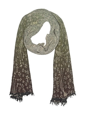 Milo Scarf (view 1)
