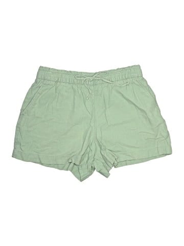 Gap Shorts (view 1)