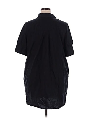 Old Navy Casual Dress (view 2)