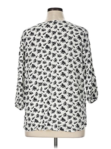 Lux 3/4 Sleeve Blouse (view 2)