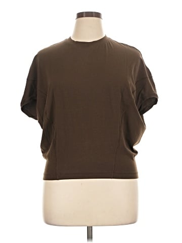 Lululemon Athletica Short Sleeve Turtleneck (view 1)