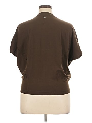 Lululemon Athletica Short Sleeve Turtleneck (view 2)