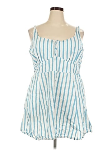 Old Navy Casual Dress (view 1)