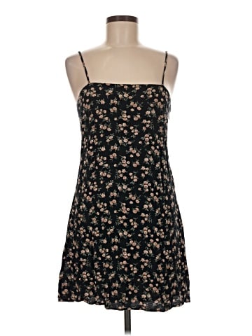 American Eagle Outfitters Casual Dress (view 1)