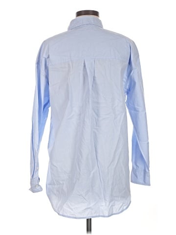 Universal Thread Long Sleeve Button-Down Shirt (view 2)