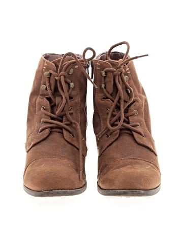 Bella Vita Ankle Boots (view 2)
