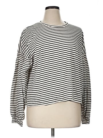 Banana Republic Long Sleeve T-Shirt (view 1)