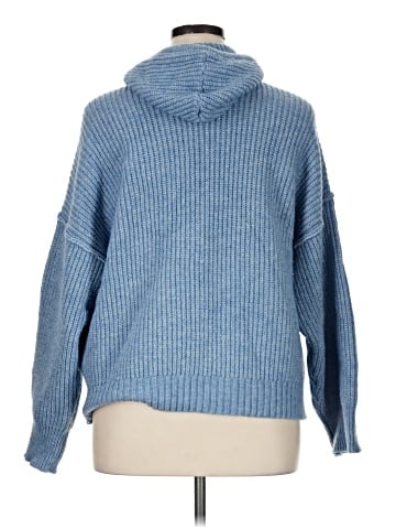 American Eagle Outfitters Pullover Sweater (view 2)