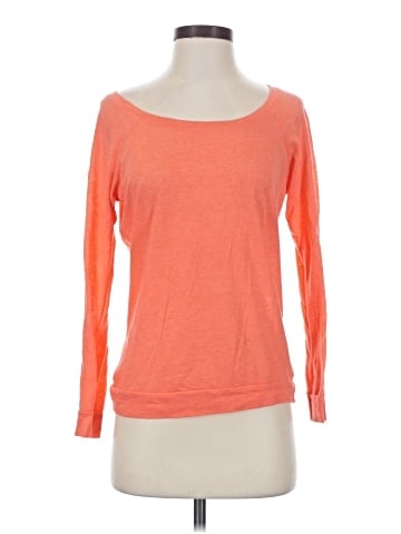 Maurices 3/4 Sleeve T-Shirt (view 1)
