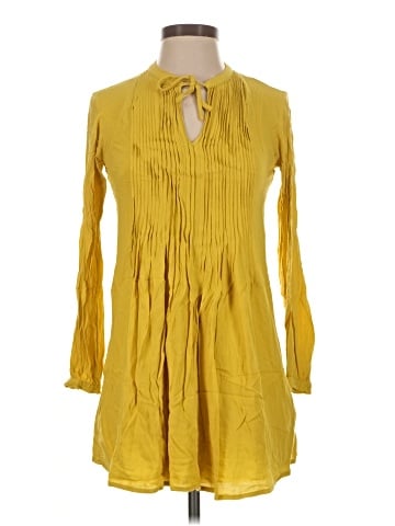 Old Navy Casual Dress (view 1)