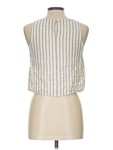 Stradivarius Sleeveless Blouse (view 2)