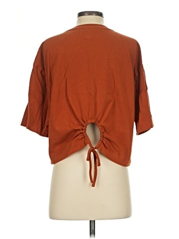 Gap Short Sleeve Top (view 2)