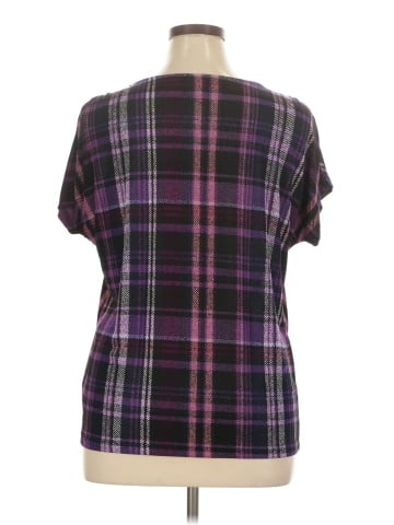 Jaclyn Smith Short Sleeve T-Shirt (view 2)