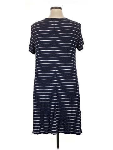 Old Navy Casual Dress (view 2)