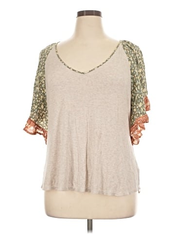 Maurices 3/4 Sleeve Top (view 1)