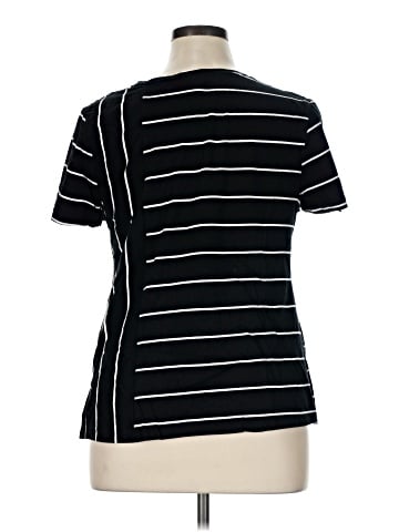 Ava & Viv Short Sleeve Top (view 2)
