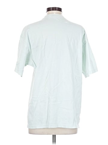 Nike Short Sleeve T-Shirt (view 2)