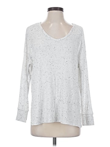 American Eagle Outfitters Long Sleeve T-Shirt (view 1)