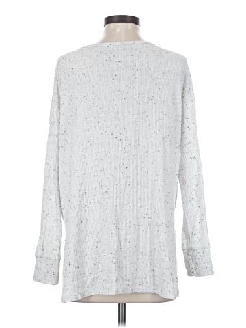 American Eagle Outfitters Long Sleeve T-Shirt (view 2)