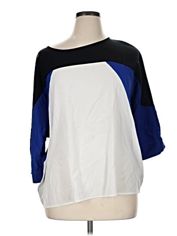 Gloria Vanderbilt 3/4 Sleeve Top (view 1)