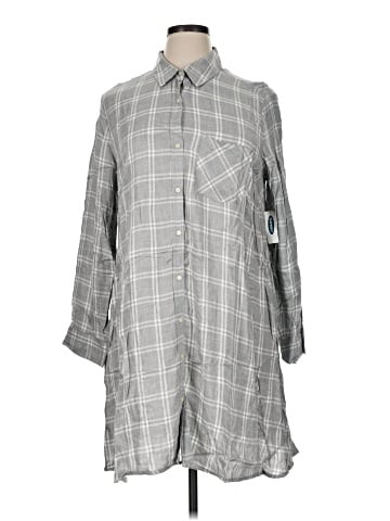 Old Navy Casual Dress (view 1)