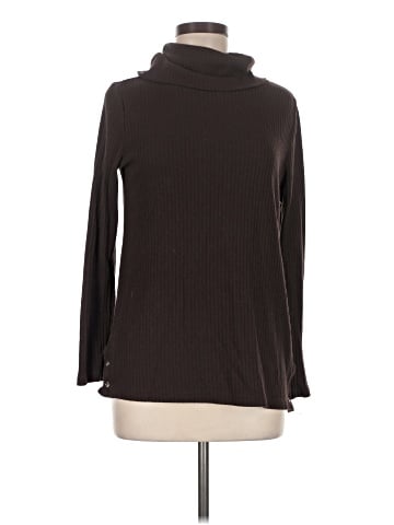Liz Claiborne Turtleneck Sweater (view 1)