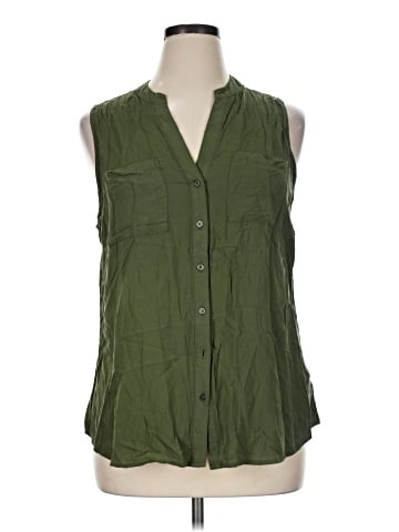 Old Navy Sleeveless Button-Down Shirt (view 1)