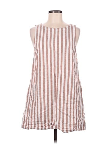 Old Navy Casual Dress (view 1)