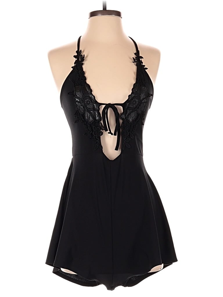 Pre-owned Missguided Romper In Black