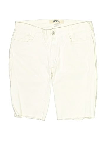 Gap Shorts (view 1)