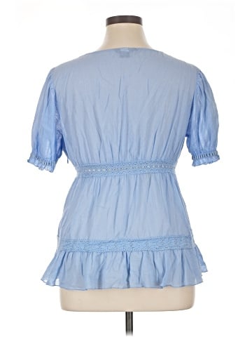 Moda International Short Sleeve T-Shirt (view 2)