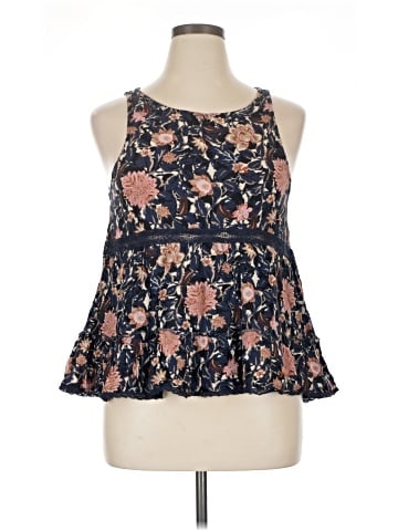 American Eagle Outfitters Sleeveless Blouse (view 1)