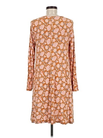 Old Navy Casual Dress (view 2)