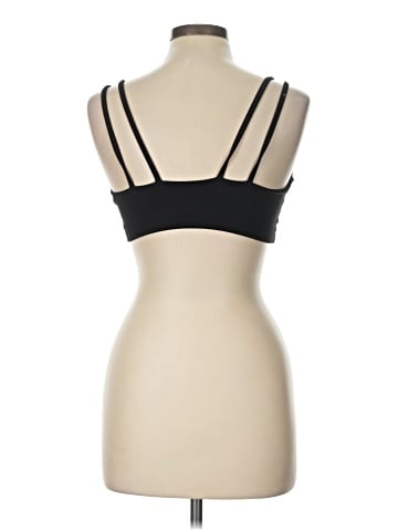 Quince Sports Bra (view 2)