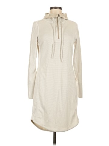 Tommy Bahama Poncho (view 1)