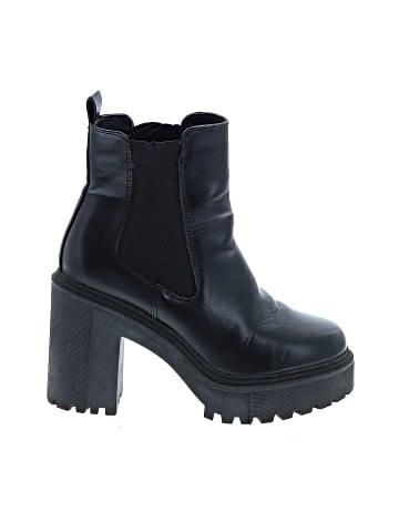 Madden Girl Ankle Boots (view 1)