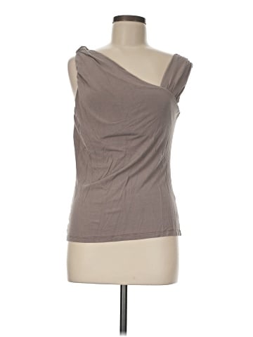 Kenar Sleeveless Top (view 1)