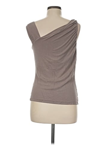 Kenar Sleeveless Top (view 2)