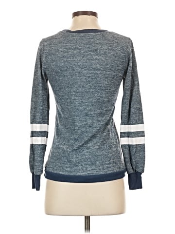 Unbranded Sweatshirt (view 2)