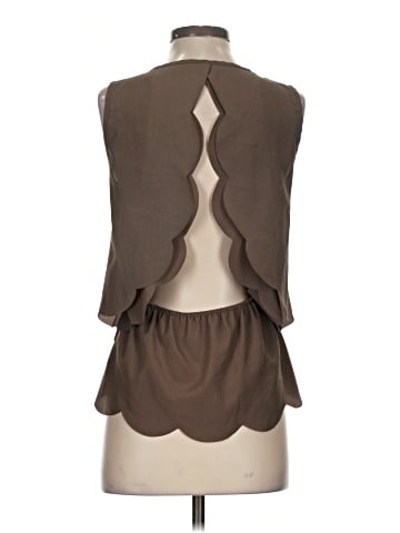 Unbranded Sleeveless Blouse (view 2)