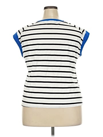 Sampeel Sleeveless T-Shirt (view 2)